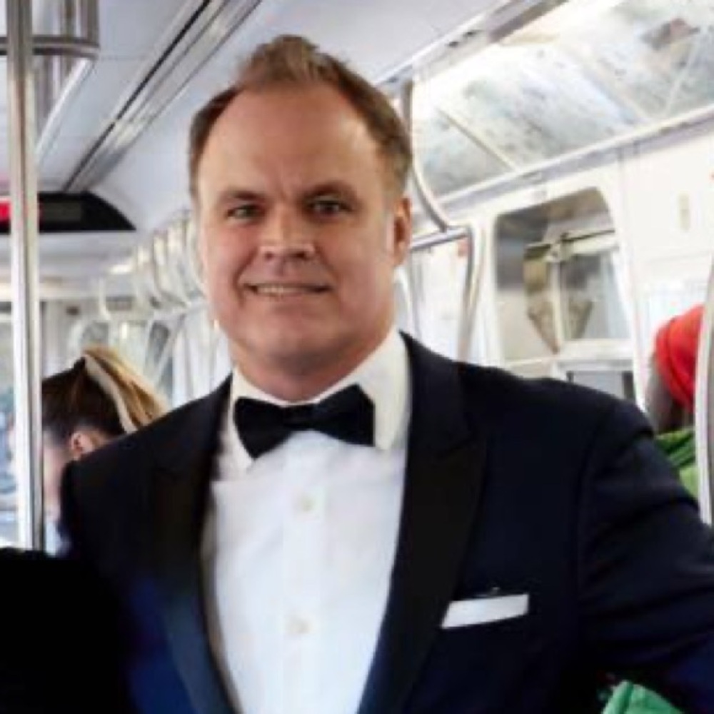 Meet your Posher, Peter